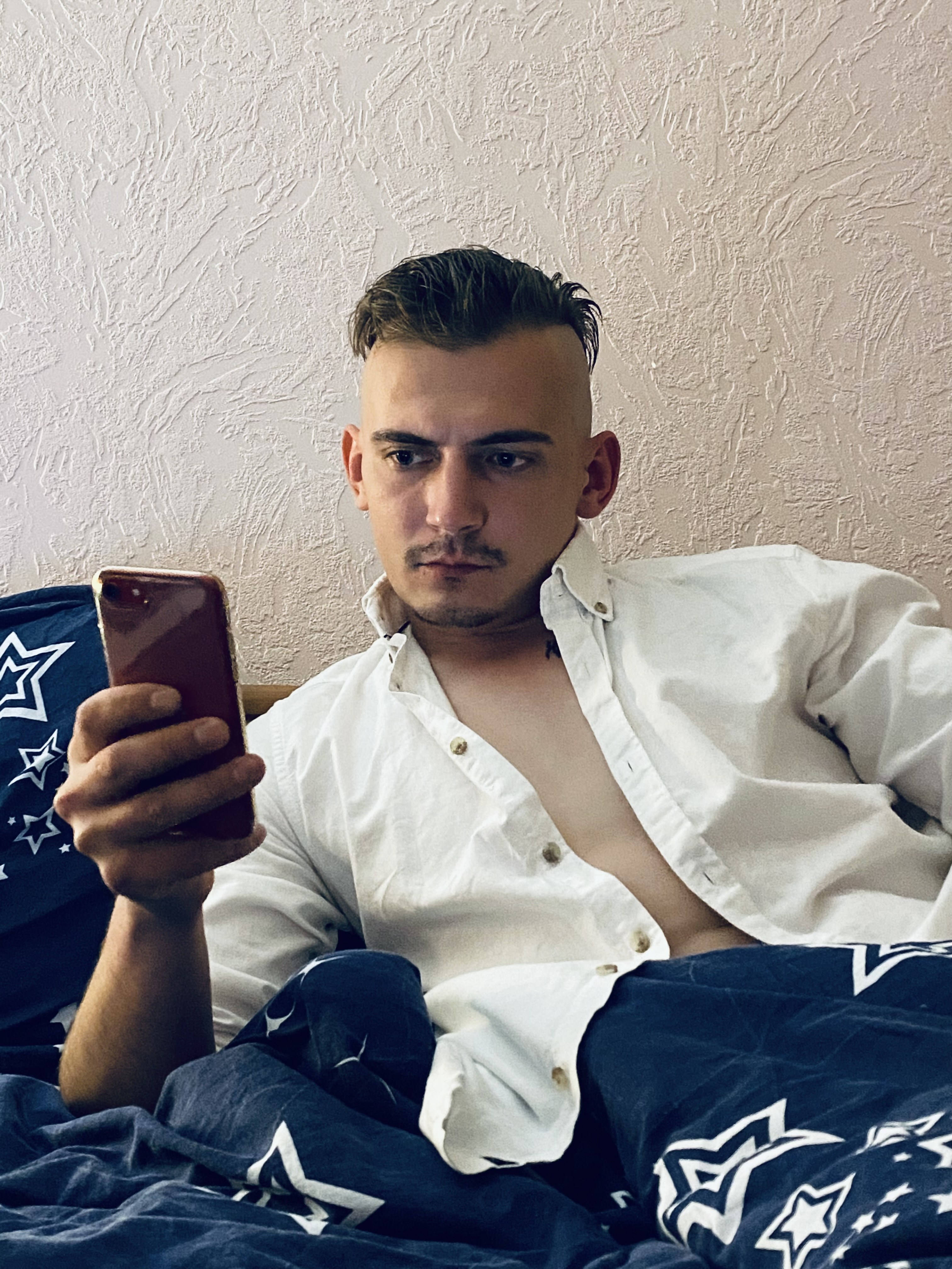 Біле й темне